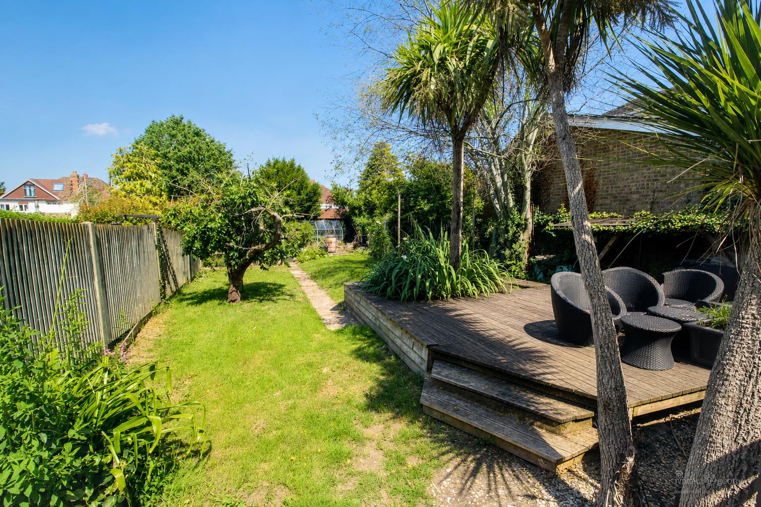 Beechwood Avenue, Tilehurst, Reading